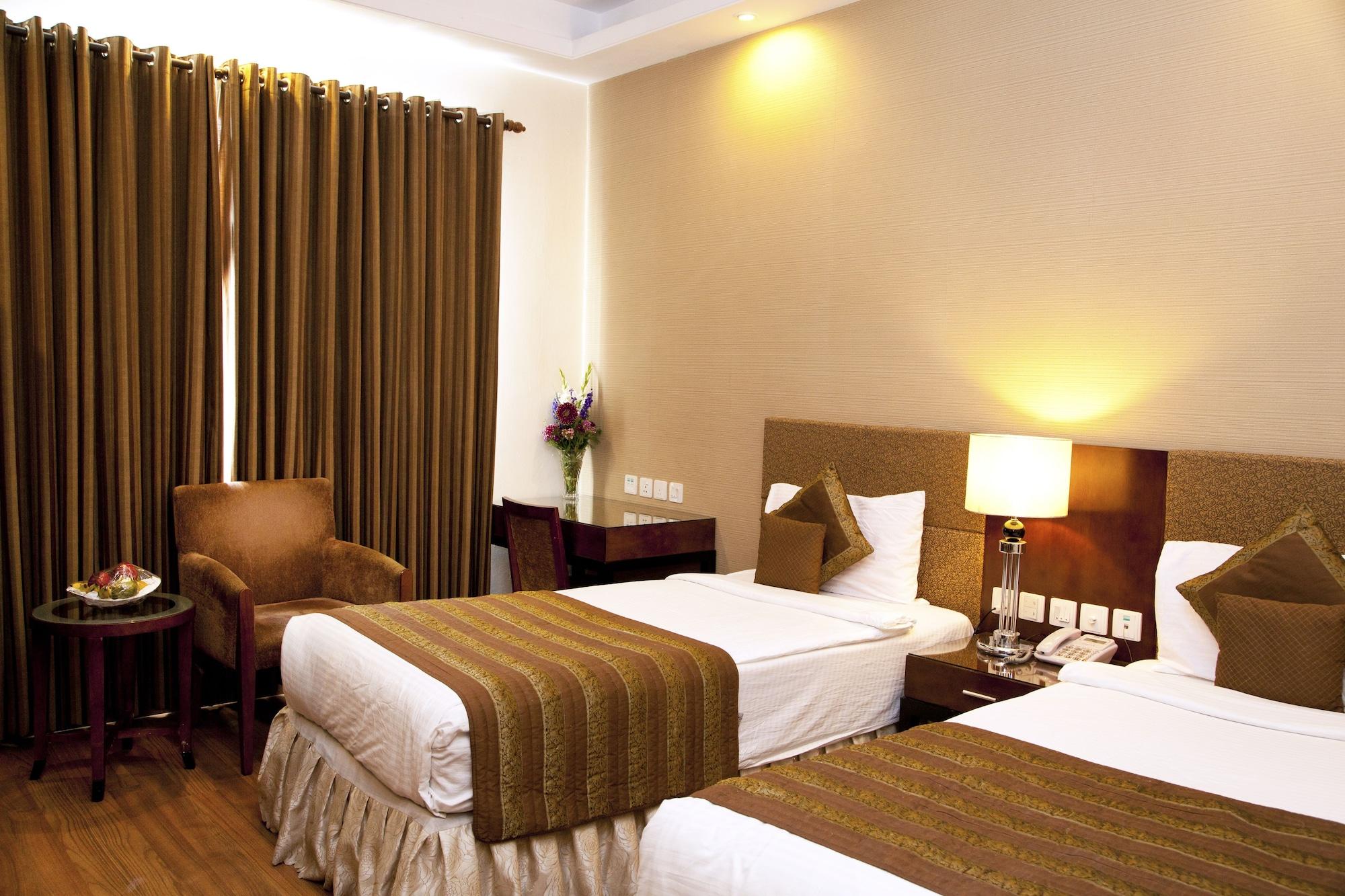 Alpina Hotels & Suites Nowe Delhi Zewnętrze zdjęcie