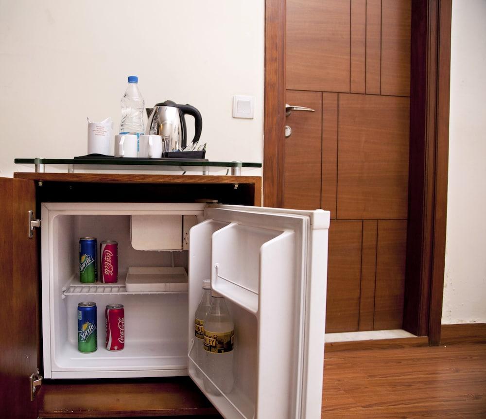 Alpina Hotels & Suites Nowe Delhi Zewnętrze zdjęcie