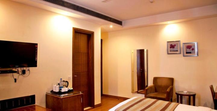 Alpina Hotels & Suites Nowe Delhi Zewnętrze zdjęcie
