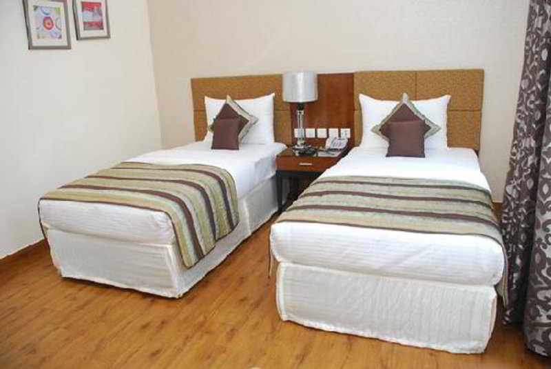Alpina Hotels & Suites Nowe Delhi Zewnętrze zdjęcie